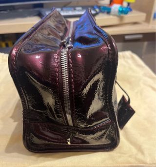 Bolso Loewe color bordeos