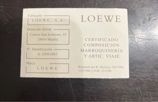 Bolso Loewe color bordeos