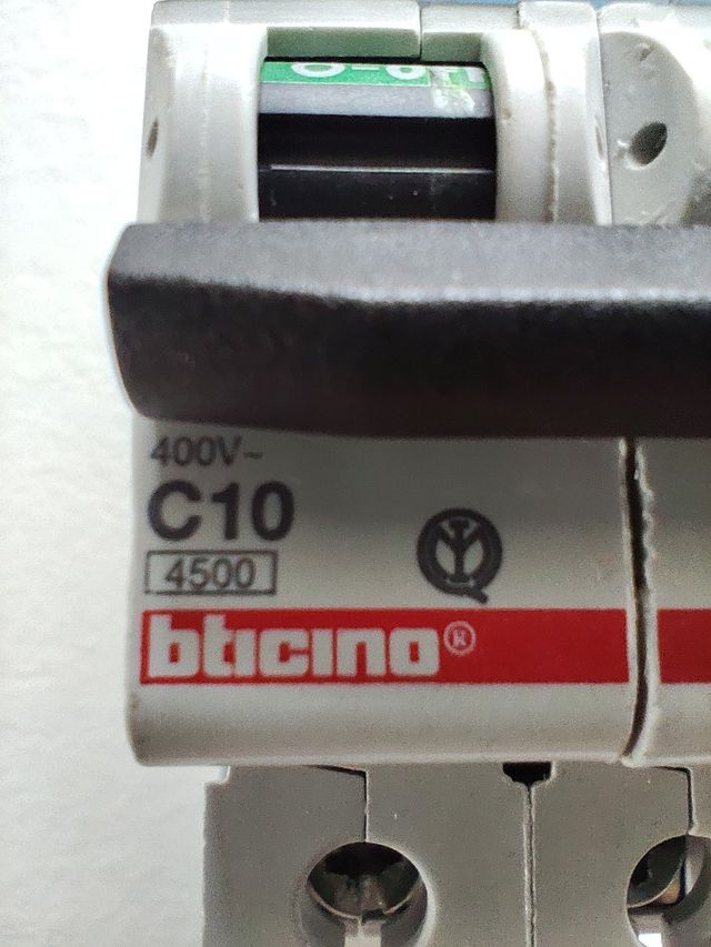 Btincino magnetotermico c16 e c10