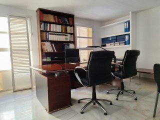 Mesa despacho y de reuniones