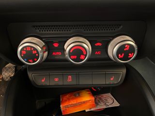 Audi A1 MUCHOS EXTRAS. Blanco Perlado