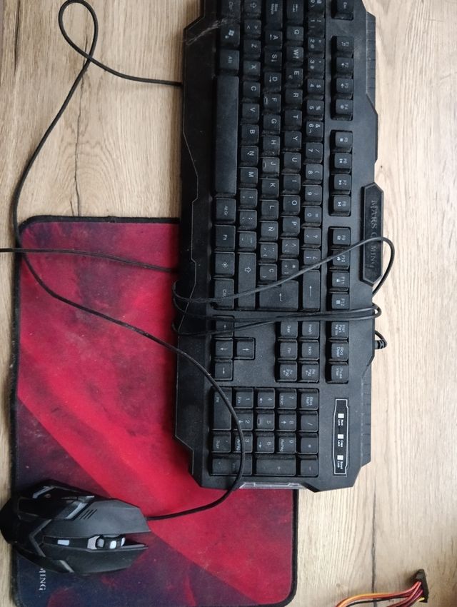 Teclado y raton gaming