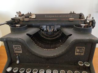 Maquina escribir hispano-olivetti M40