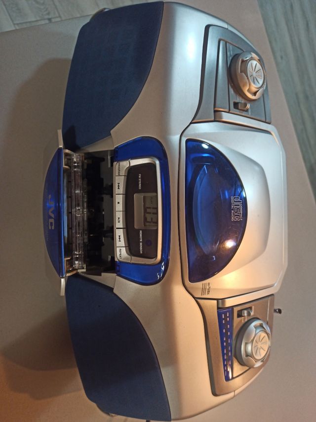 Radiocaset CD jvc