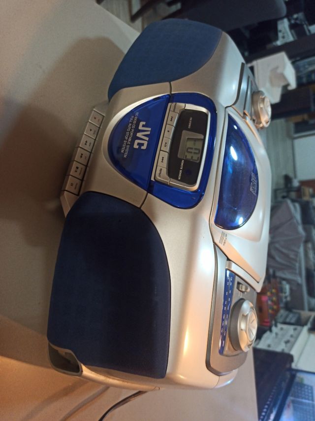 Radiocaset CD jvc