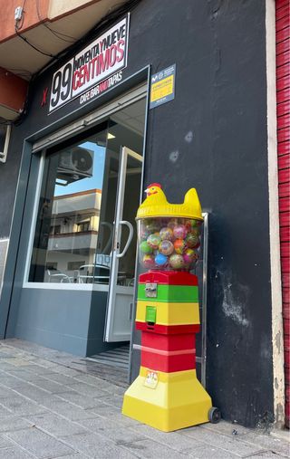 Maquina expendedora bolas