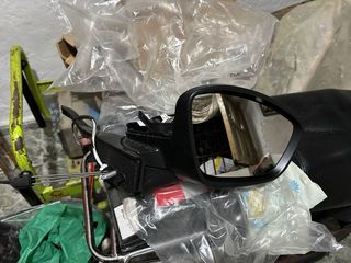 Espejo retrovisor de Peugeot y Citroën