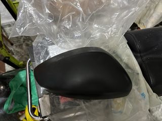 Espejo retrovisor de Peugeot y Citroën