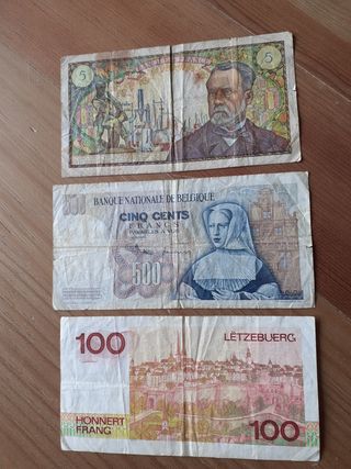 Lote billetes francos