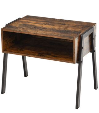 Comodini o tavolini in stile industriale