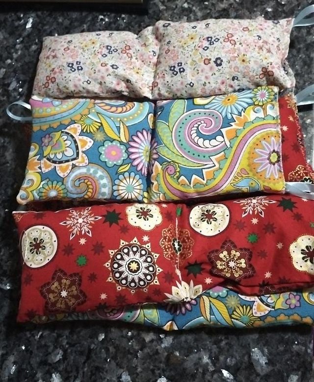 2 saquitos de semillas hechos a mano y artesanales