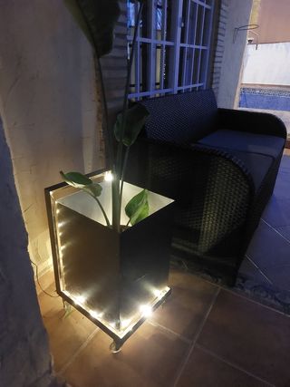 Macetero hierro,diseño