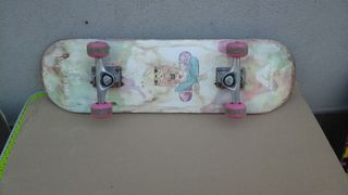 Skate board