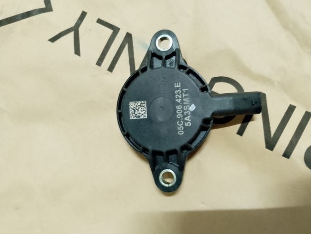 Sensor regulador árbol levas 05c906423e