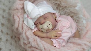 Bebé reborn de silicona parcial