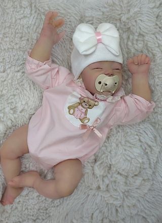 Bebé reborn de silicona parcial