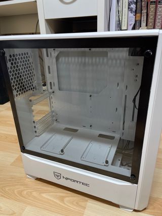 Caja PC Nfortec Antares