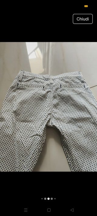 Vestiti da cerimonia o comun ragazzo,