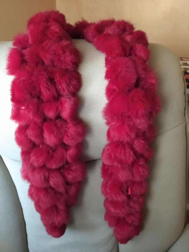 Sciarpa donna con pompon