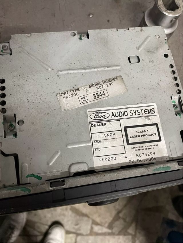 Stereo autoradio ford
