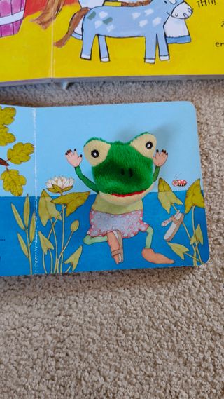 La granja de Lupe (Libros De Carton / Board Books) (Spanish Edition)