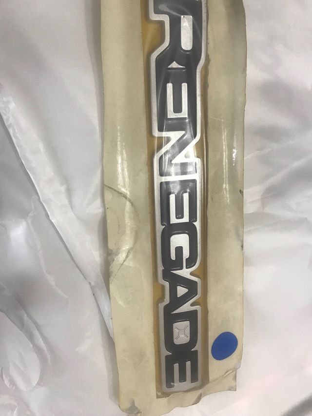 Adesivo striscia renegate