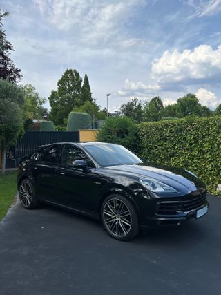 Porsche Cayenne Coupe E-Hybrid 
