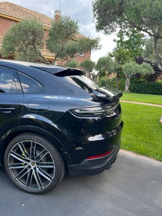 Porsche Cayenne Coupe E-Hybrid 