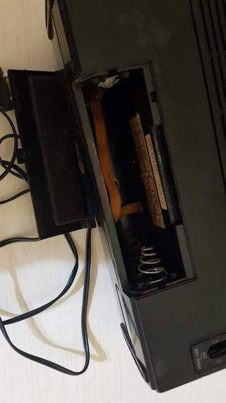 Radioregistratore a Cassette RT300L