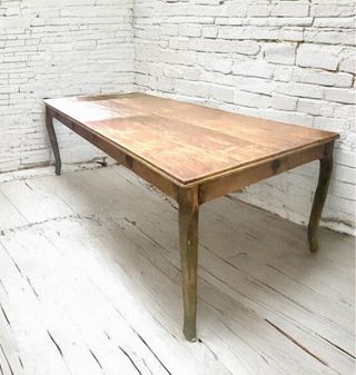 Antigua mesa francesa de 1840 restaurada