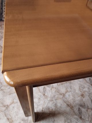 Mesa comedor extensible 