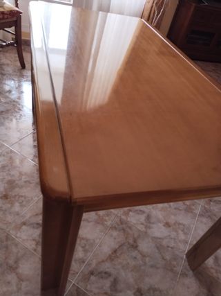 Mesa comedor extensible 
