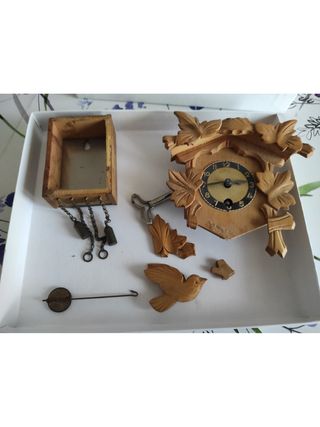 Piccolo orologio a pendolo da sistemare 