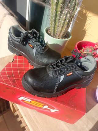 Zapatos de seguridad SIN ESTRENAR 