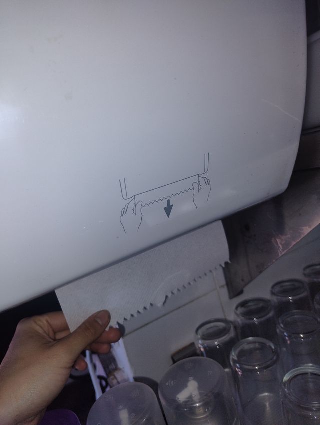 Dispensador de papel cocina