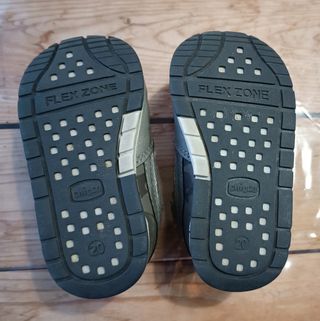 Bambas de niño marca Chicco nr. 20