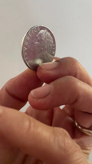 Moneta rara 100 lire testa capovolta 1979