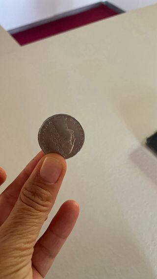 Moneta rara 100 lire testa capovolta 1979