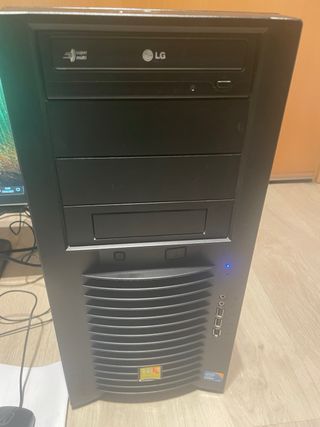 Monitor/PC Torre