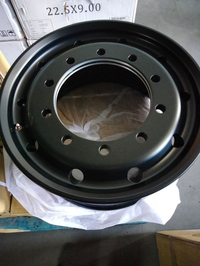 LLANTAS FOR AL BLACK 22.5