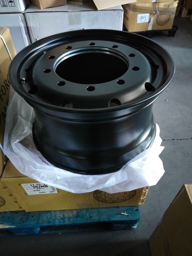 LLANTAS FOR AL BLACK 22.5