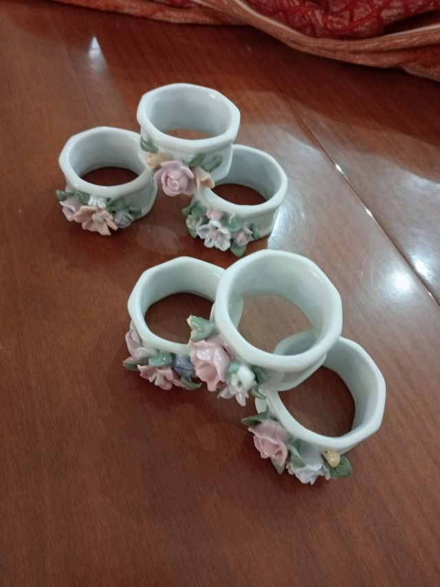 Portatovaglioli con segnaposto da 6