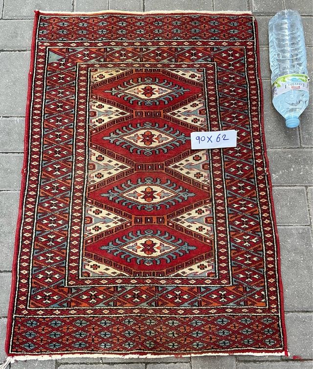 Tappeto antico vintage in lana persiana fatto a mano