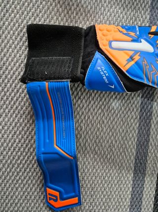 GUANTES PORTERO NIÑO