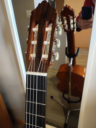 Guitarra Flamenca ciprés maciza