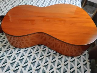 Guitarra Flamenca ciprés maciza