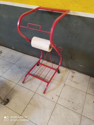 Portarrollos de papel de pie