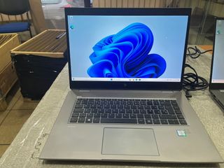 HP ZBOOK G5 I9 32 RAM 512 SSD