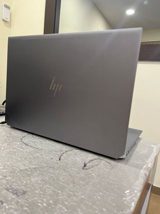 HP ZBOOK G5 I9 32 RAM 512 SSD