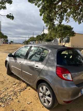 Renault Clio 2009